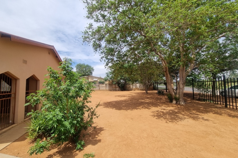 3 Bedroom Property for Sale in Roosheuwel North West